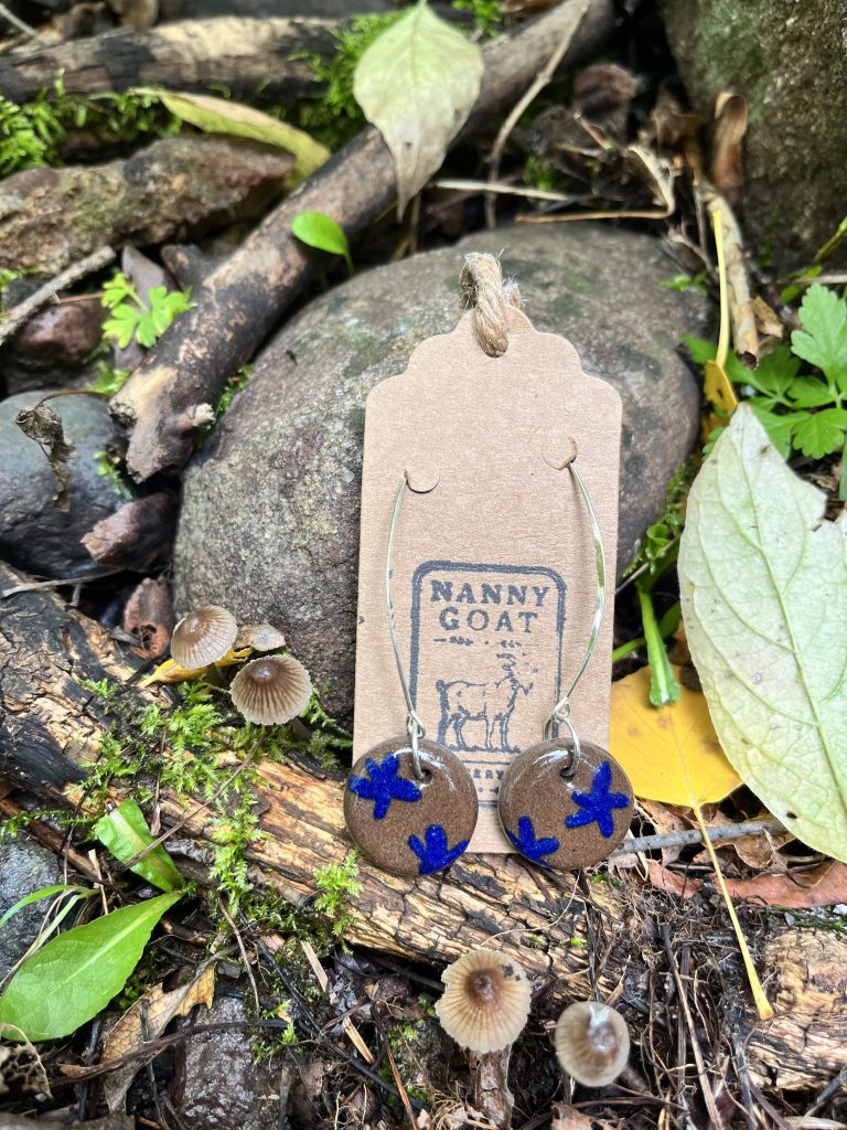 Earring Floral Iron